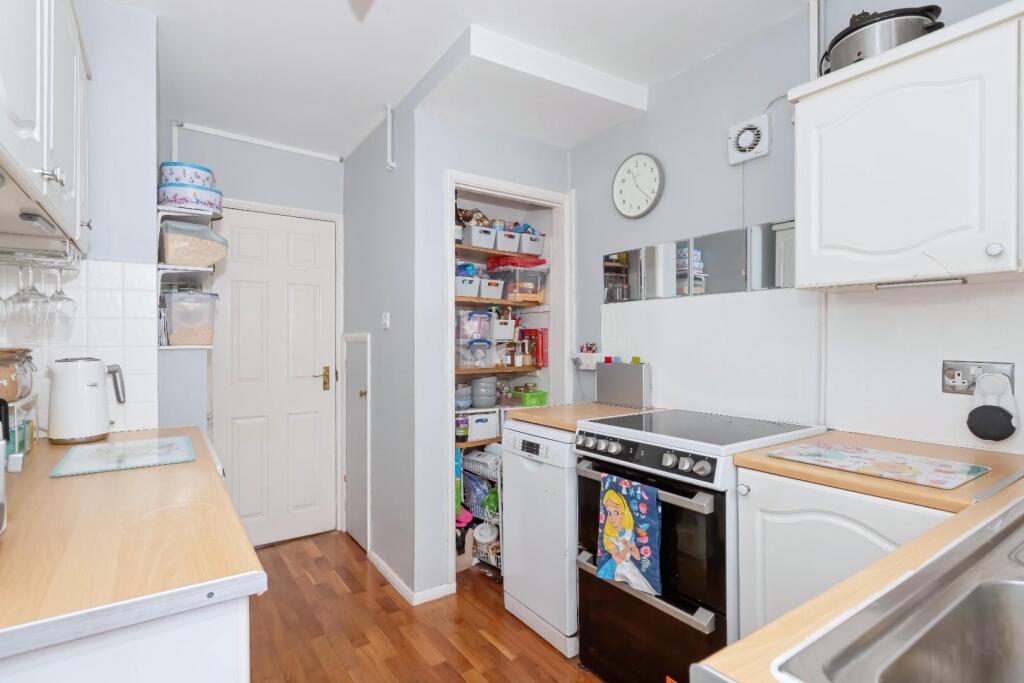 Drove Crescent_5.jpg