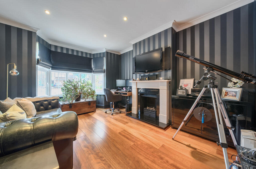 1334197-13-689308...