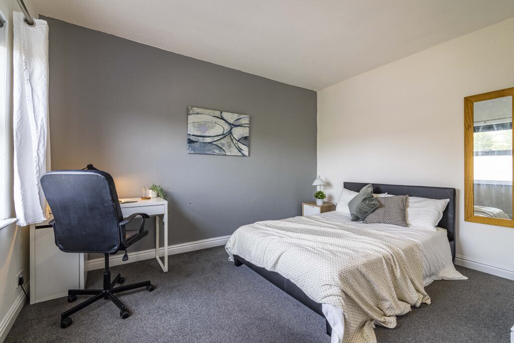 Bedroom 5