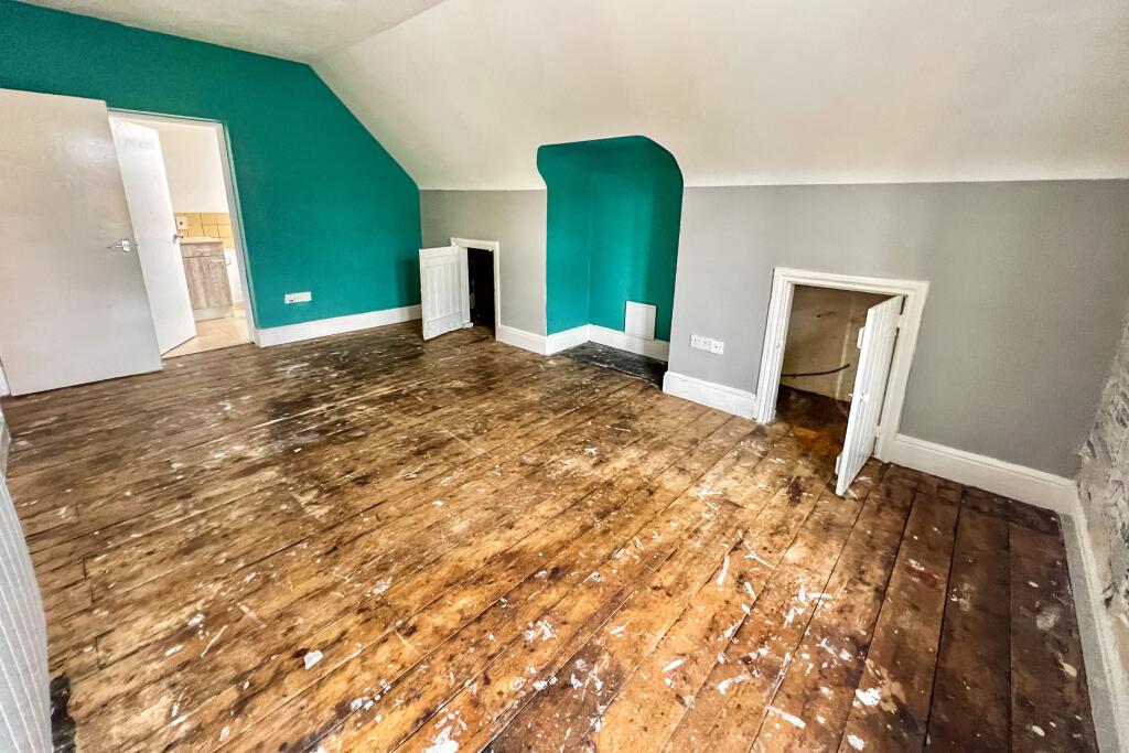 1-6 West End House, Marshfield Road, Chippenham, SN15 1JZ