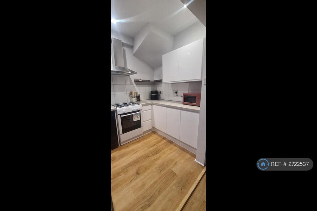 Plenty Of Cupboards