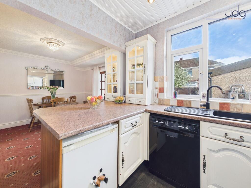 Open Plan Kitchen Diner