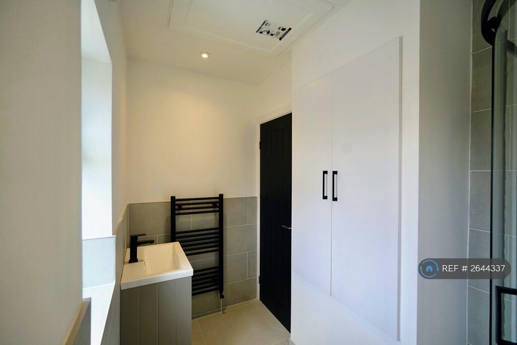 First Floor Bathroom 2