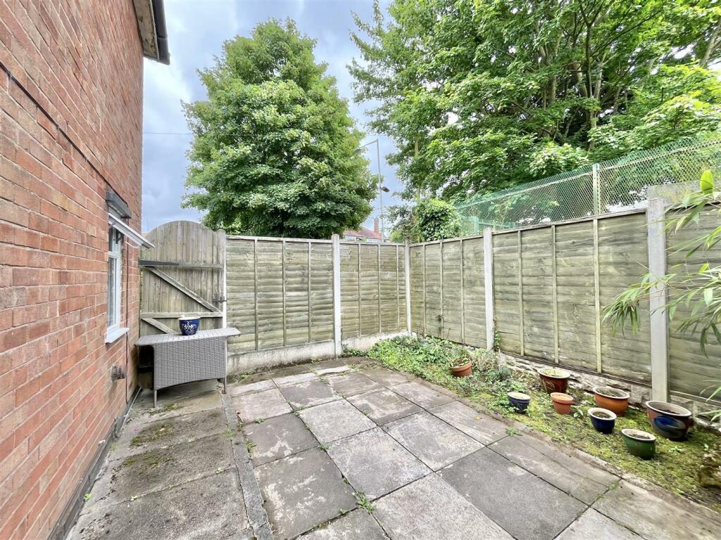 Enclosed Rear Garden