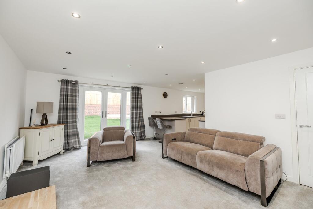 F.41HallChaseNE51DA-11