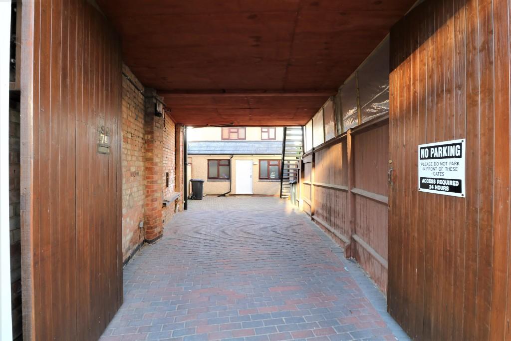 Entrance / Parking