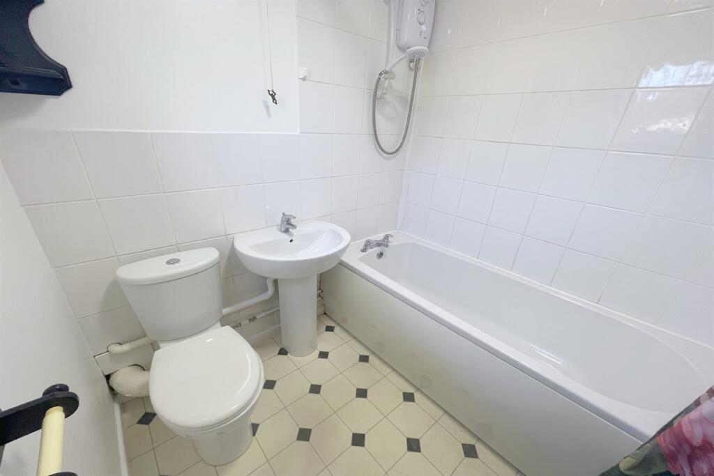 White bathroom suite