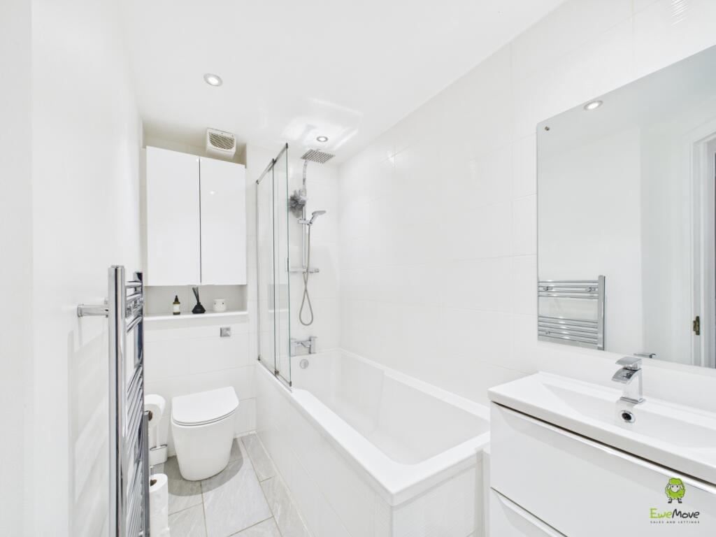 Presented by Kevin at EweMove Bexleyheath and Dart
