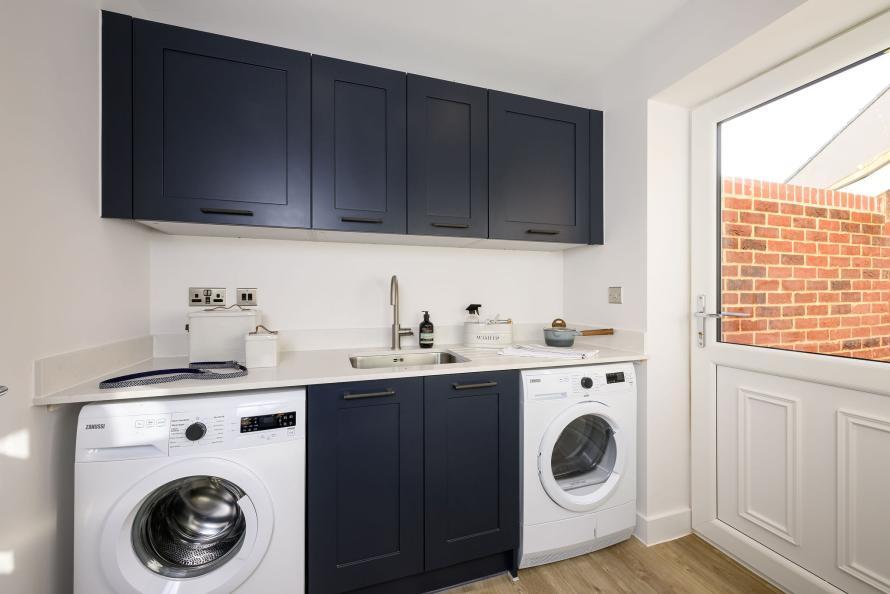 Eden Green - Plot 35 Show