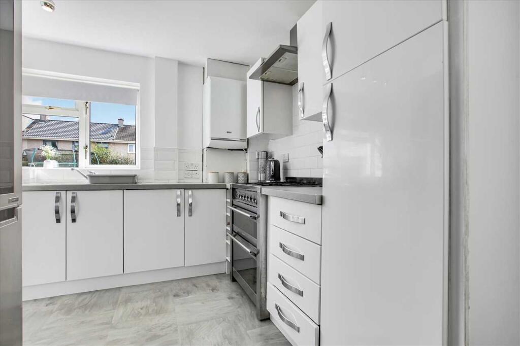 Kitchen (2)