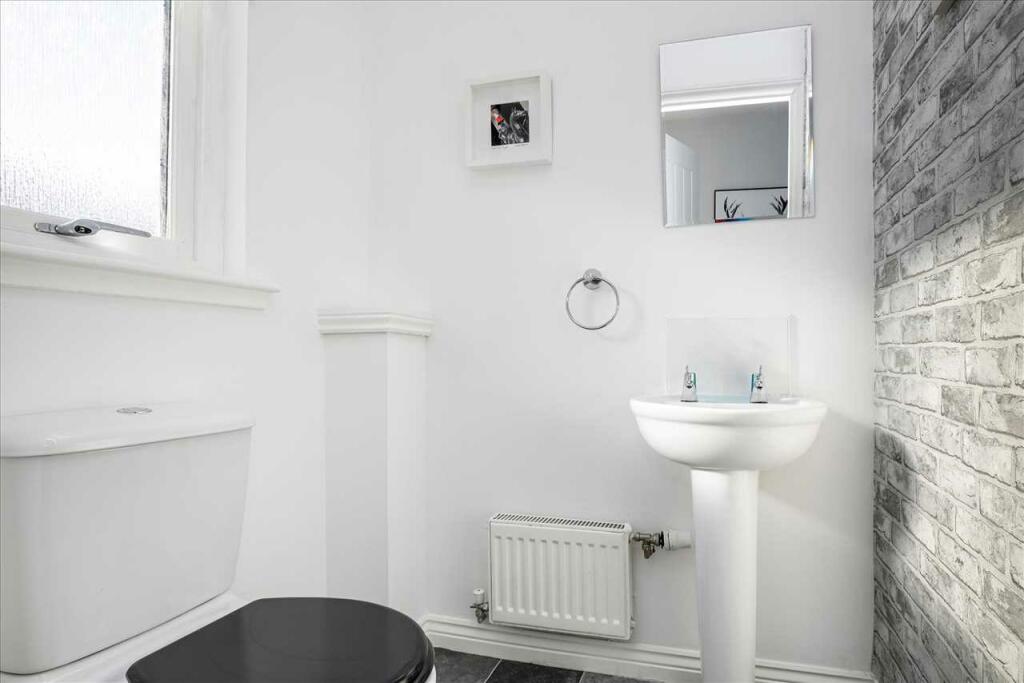 Lower Level WC