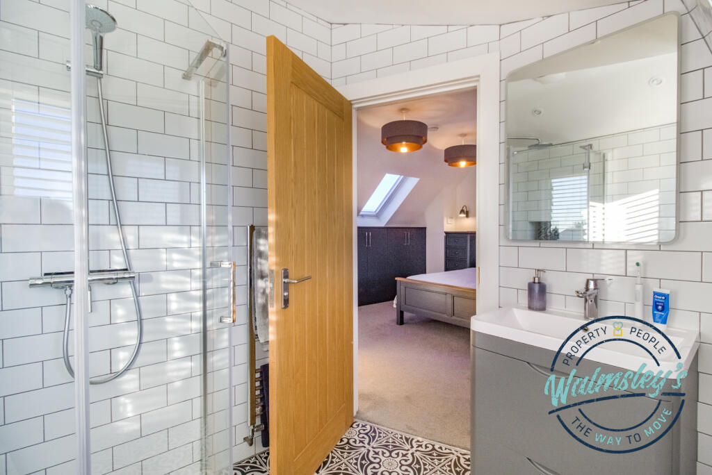 Ensuite shower room_