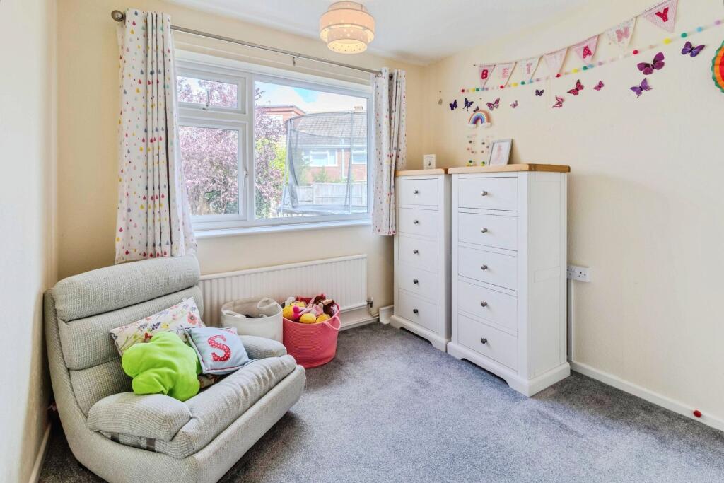bedroom3