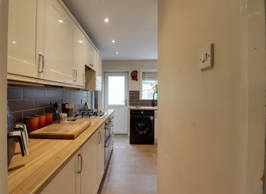 Kitchen 2
