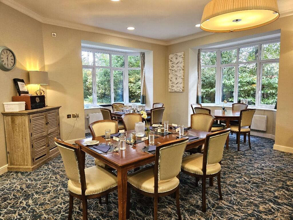 Owners Dining