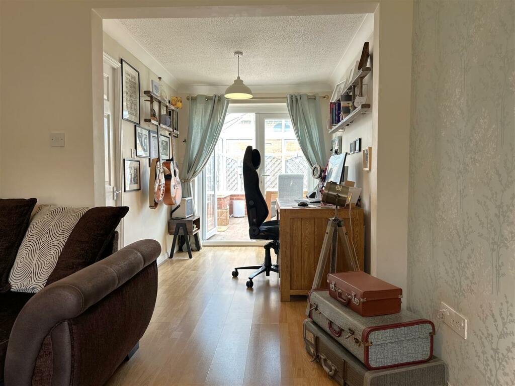 Dining Room/Study 531