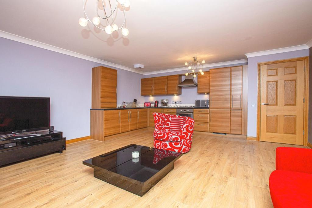 Lounge / Kitchen