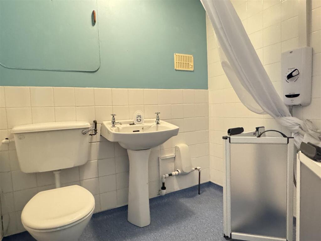 Wet Room/Shower