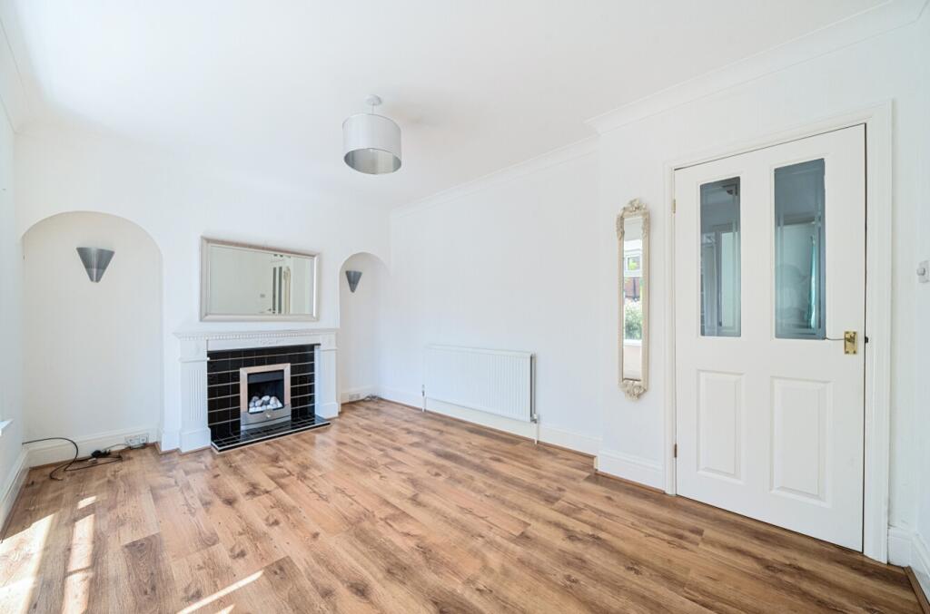 EweMove Harrogate Living Room