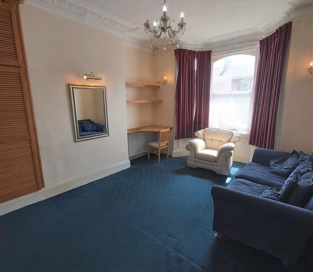 Living-Sleeping Area