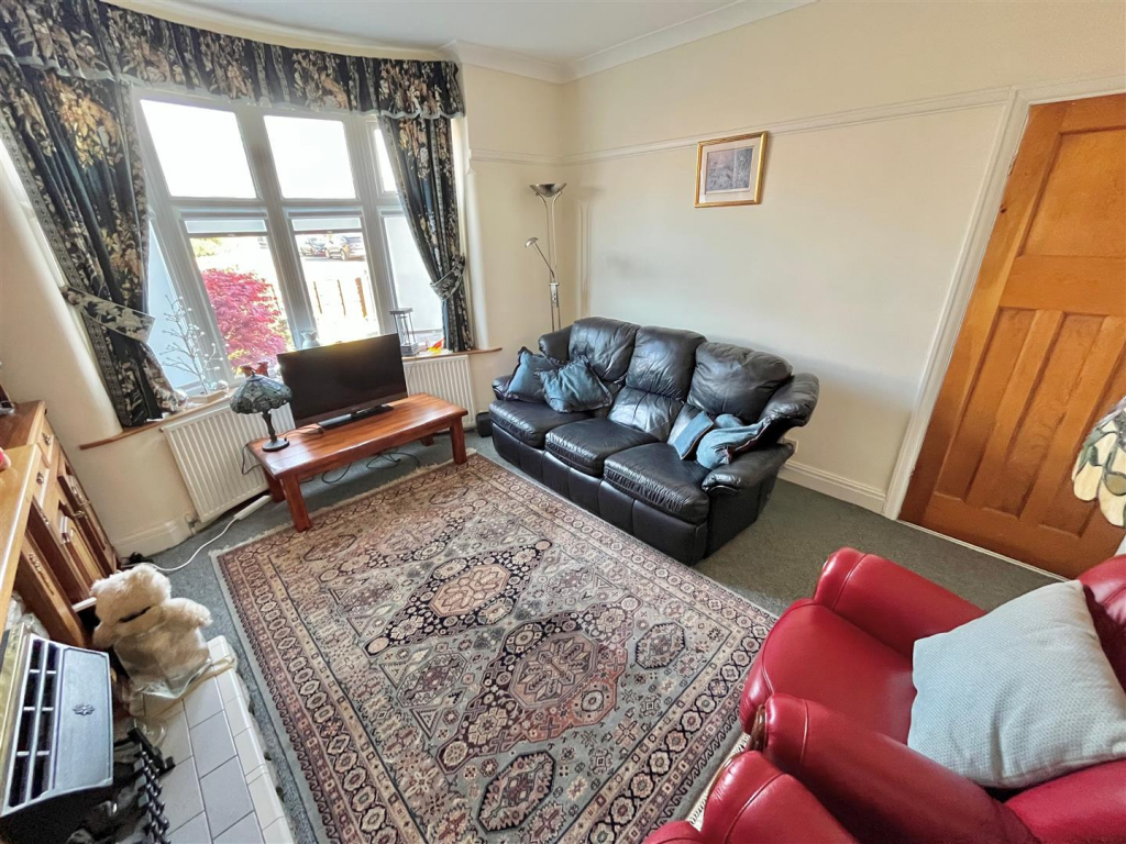 Sitting Room Aspect 3