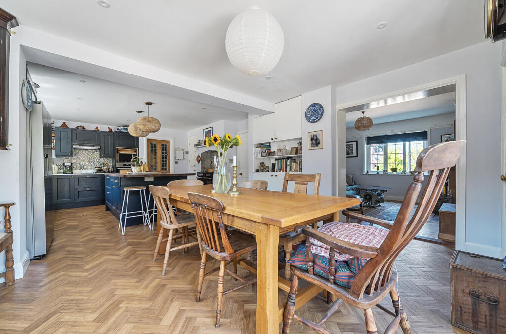 1321134-5-68714ae...