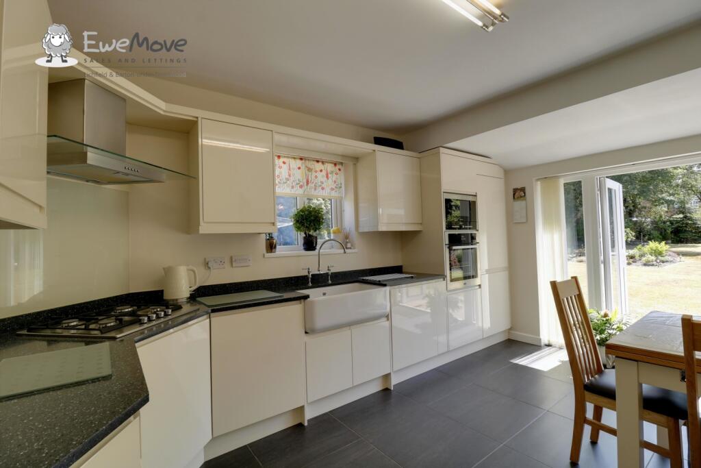 Kitchen b