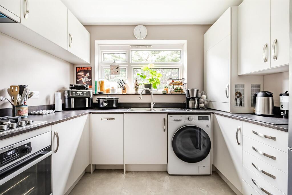 For Sale - Aspire Residential - Exmoor Court - Kit