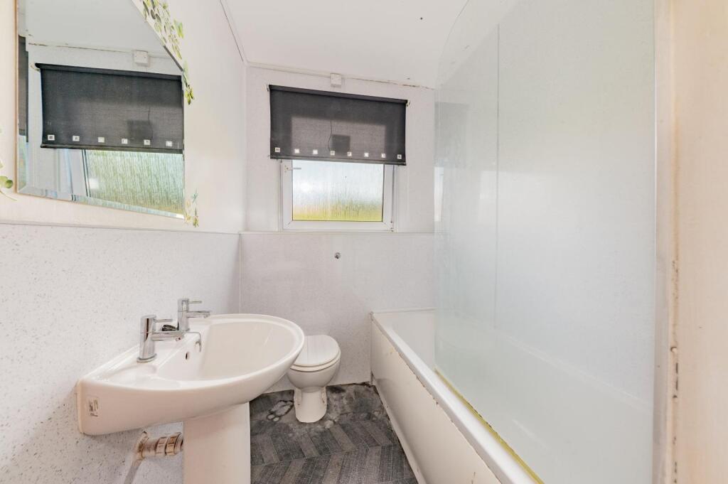 WhatsApp Image 2025-10-14 at 10.16.52 (2).jpeg