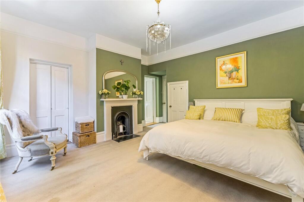 Principal Bedroom