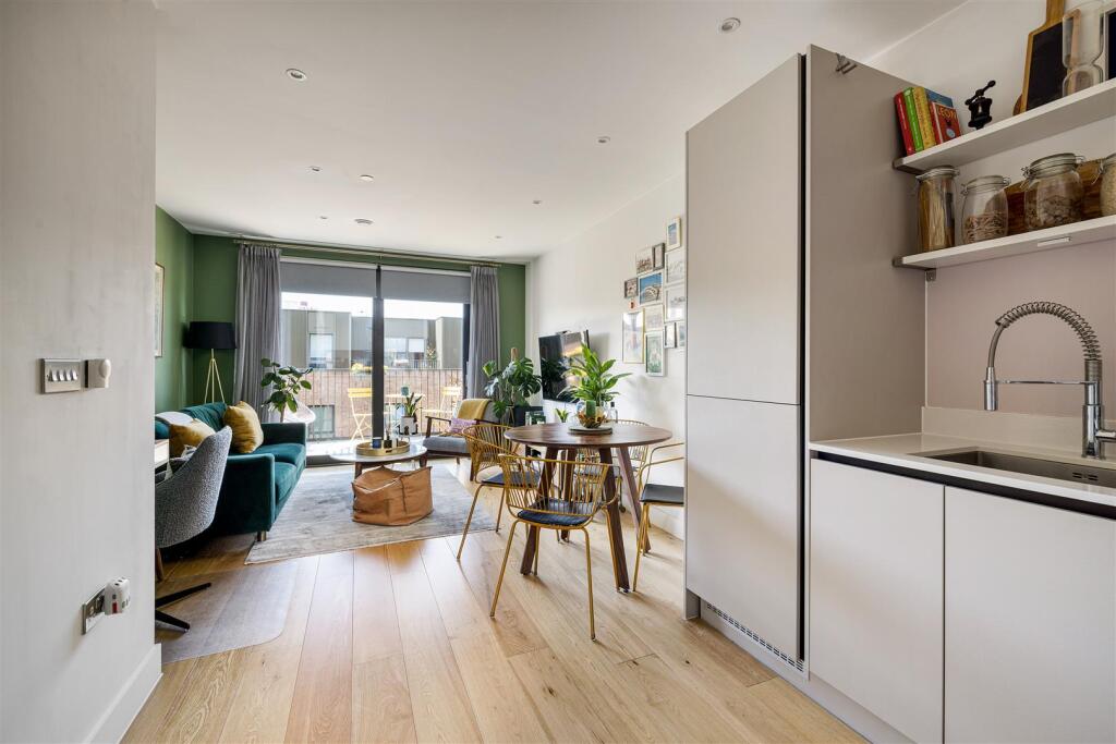 Lorimer House, 9 Navigators Walk, E3