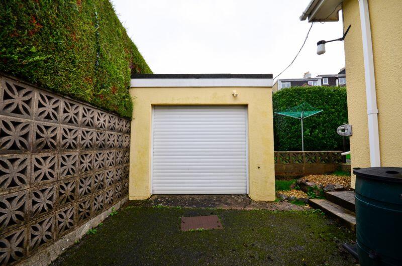 Brimlands, Brixham - Garage