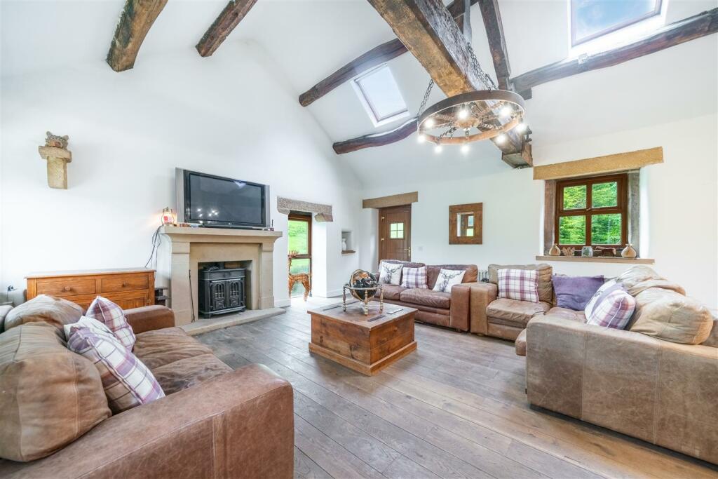 Living Room - Diner-3.jpg