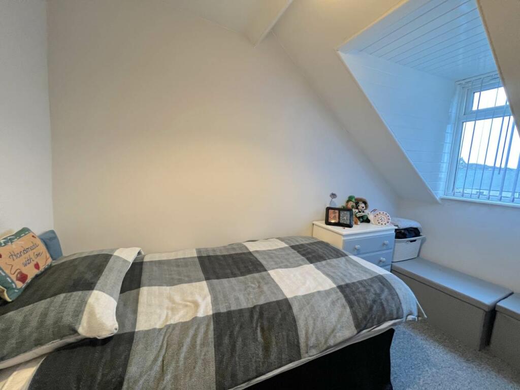 Bedroom4