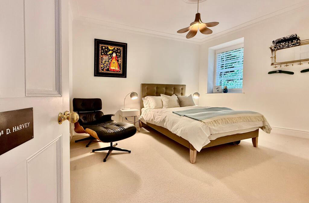 684fd5dc75796_4th bedroom