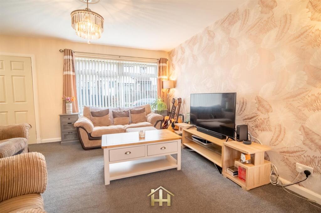 5 WHITBURN PL 260225 EDIT (25 of 48).jpg