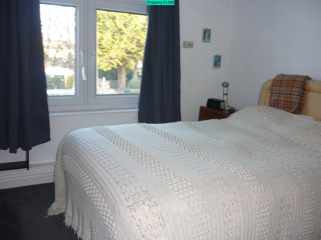 Back bedroom