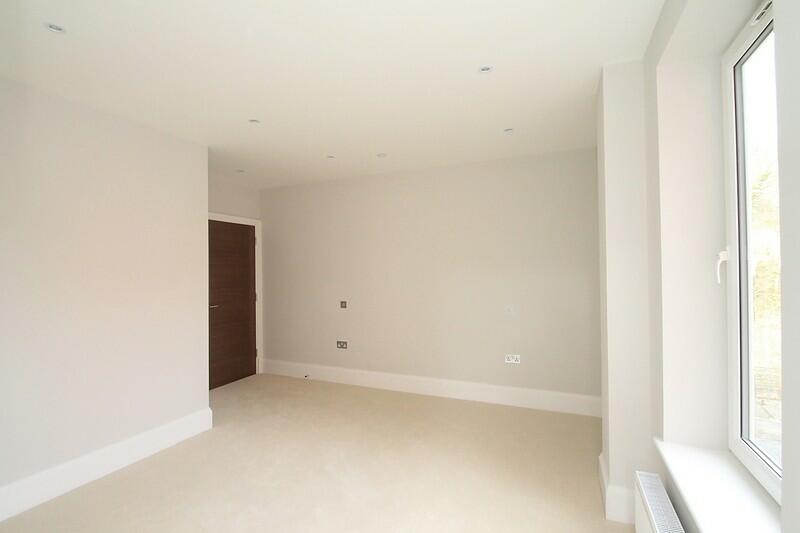 Main Bedroom photo 2