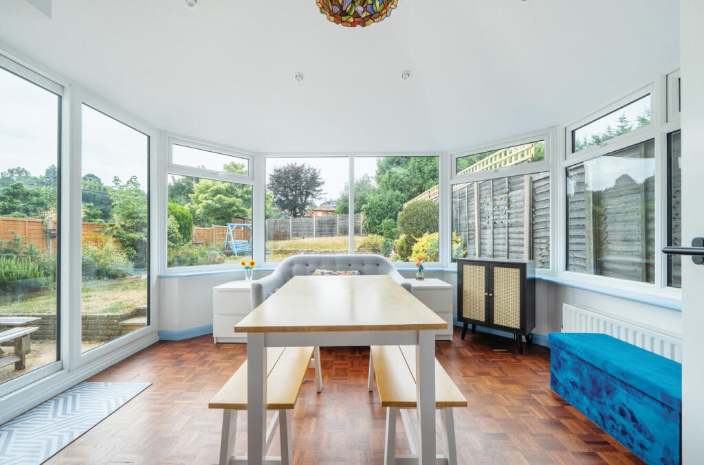 1328590-21-6888b0...