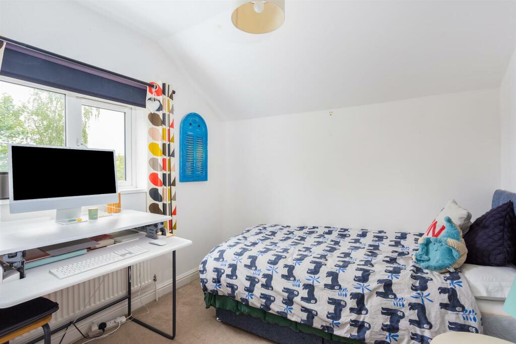 70978_Pea-Pod-Cottage-6-School-Road-Alderton-Tewke