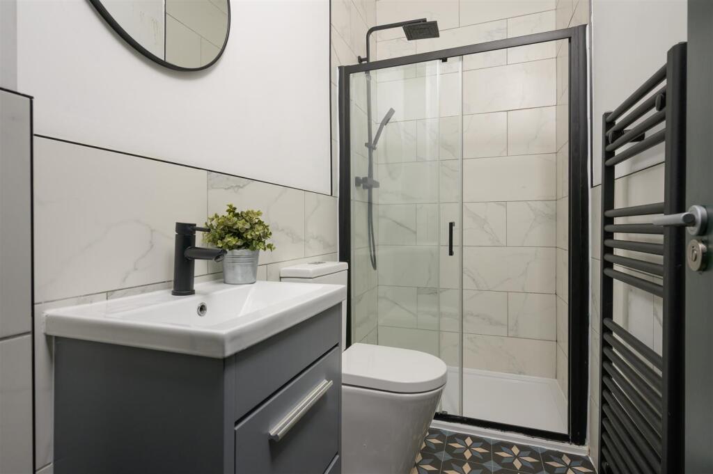 147 Avonvale Road-30.jpg