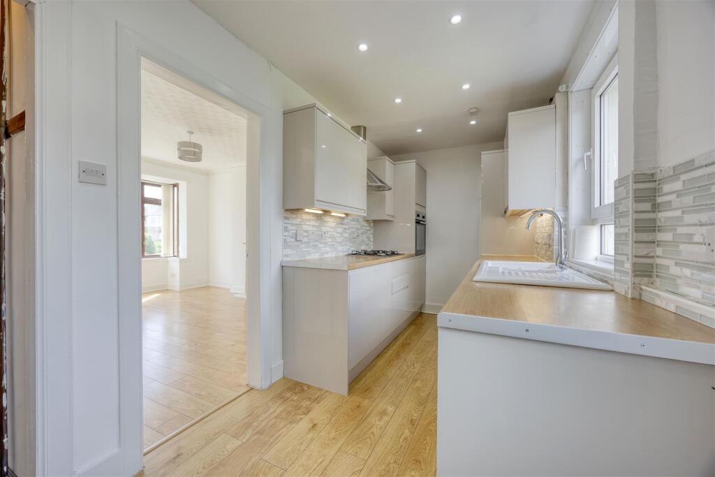 6_MARGUERITE_AVE_LENZIE_009.JPEG