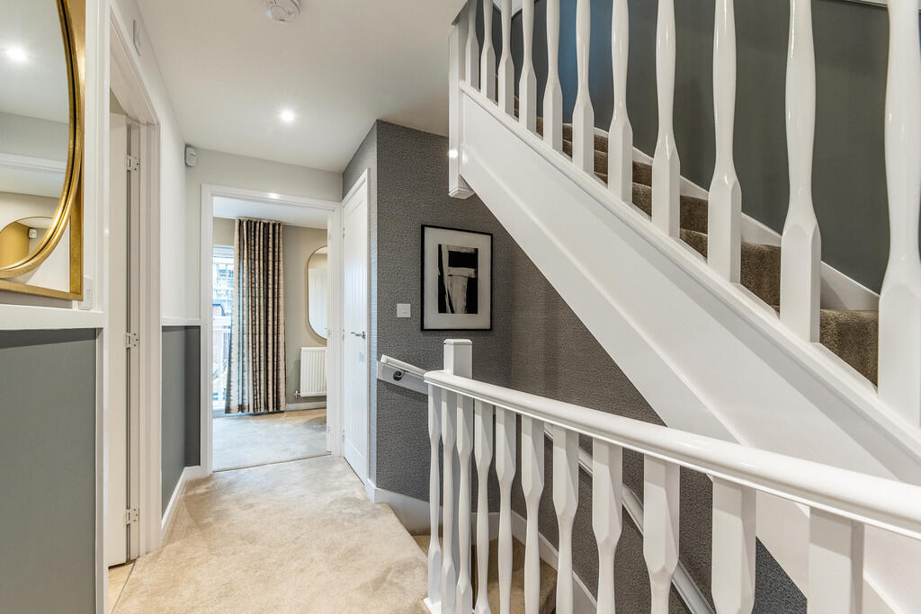 1 Chateau Mews 00...