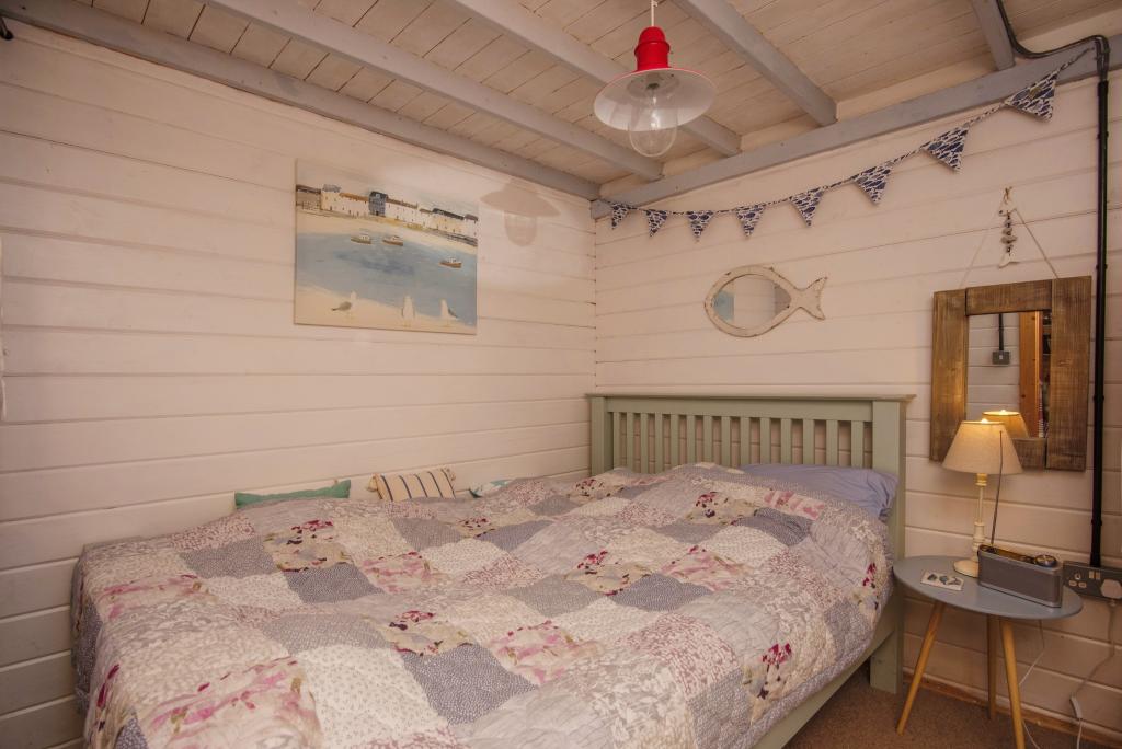 Log Cabin