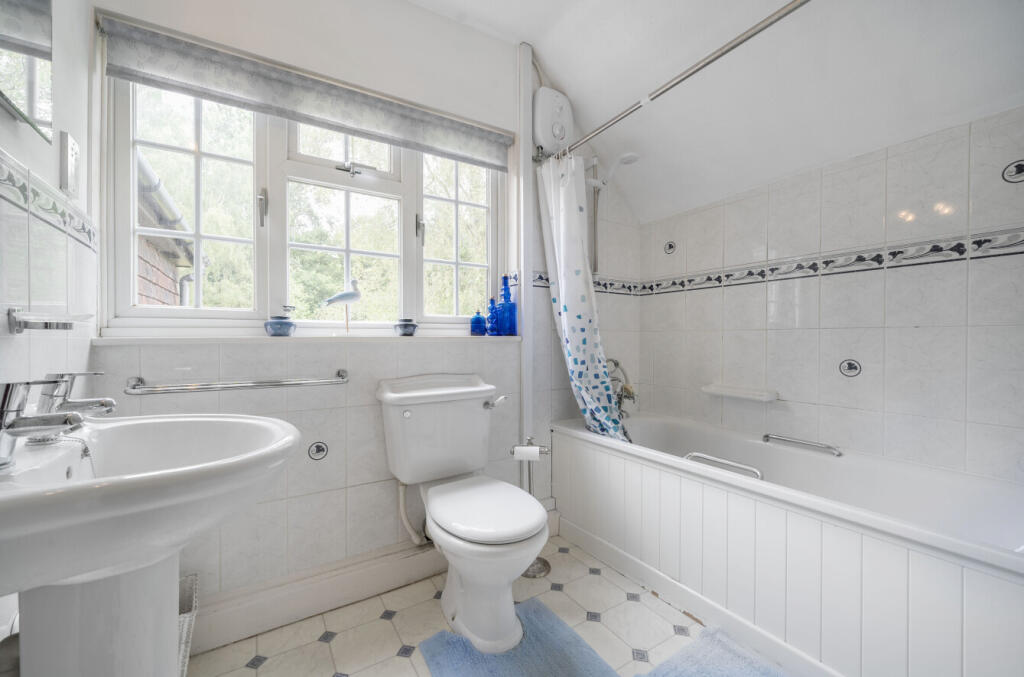 1296274-14-682de1...