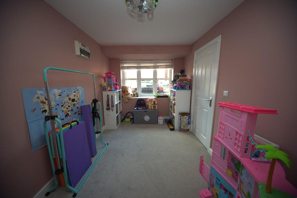 playroom 2.jpg