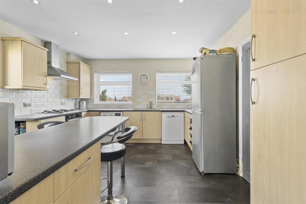 kitchen #3.jpg