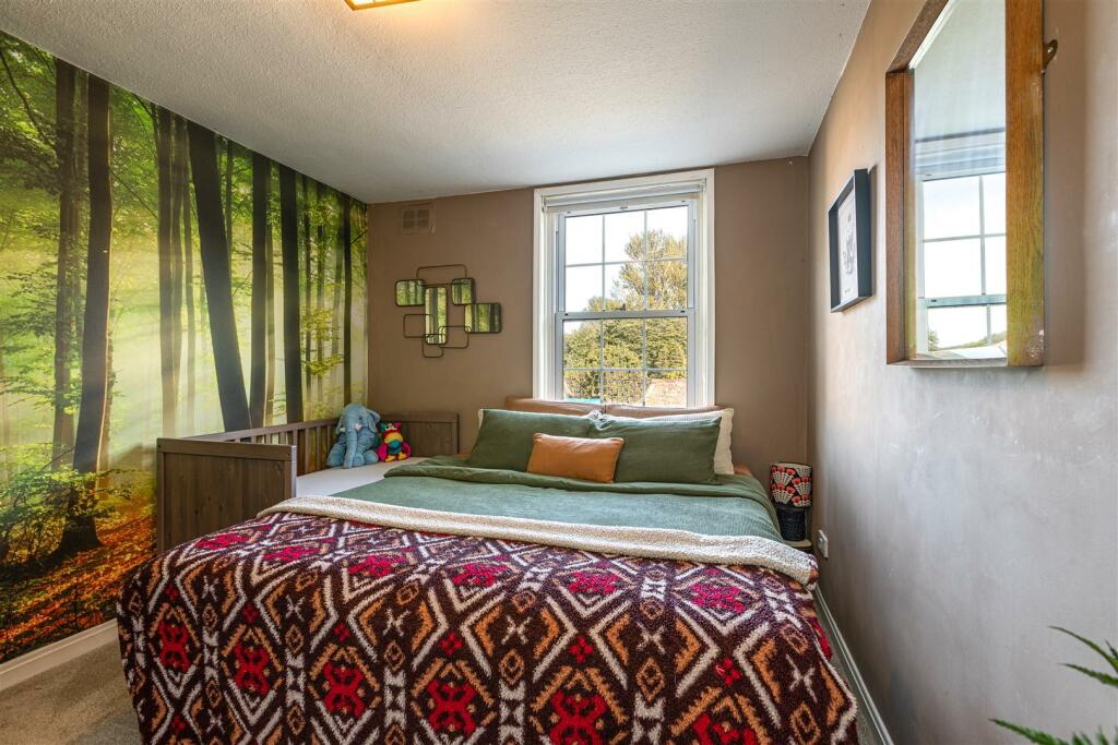 13 Morow Gardens Melrose 26.JPG
