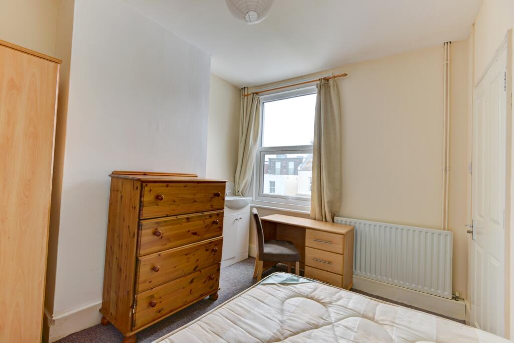 100 Bonchurch Road Bedroom 3 (2)