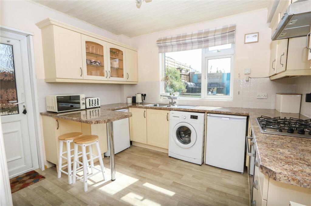 Kitchen/Breakfast Rm